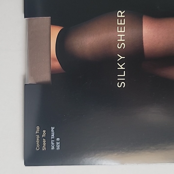 NWT Bundle of 2 pairs, Talbots Silky Sheer Pantyhose, Size B - Picture 5 of 8